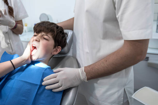 Best Emergency Tooth Extraction in Glenwood, MN